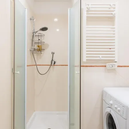 アパート Emerald Wave - House On The With Pool *